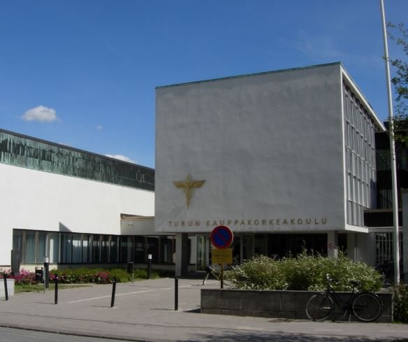 Universidade Catolica Portuguesa, Catolica Porto Business School